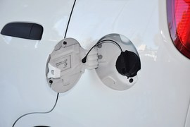 2013款雪佛兰赛欧两厢1.2L