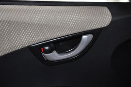 2011款本田飞度1.5L自动豪华版