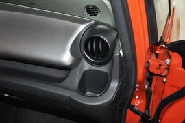 2011款本田飞度1.5L自动豪华版