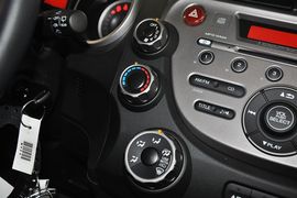 2011款本田飞度1.5L自动豪华版