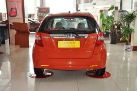 2011款本田飞度1.5L自动豪华版