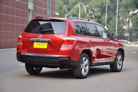 2012款丰田汉兰达2.7L