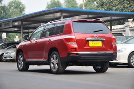 2012款丰田汉兰达2.7L