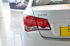 2013款雪佛兰科鲁兹1.6L