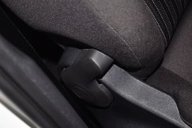 2013款一汽大众捷达1.6L