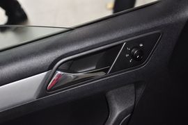 2013款一汽大众捷达1.6L
