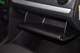 2013款一汽大众捷达1.6L