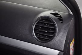 2013款一汽大众捷达1.6L