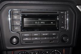 2013款一汽大众捷达1.6L