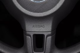2013款一汽大众捷达1.6L
