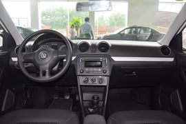 2013款一汽大众捷达1.6L