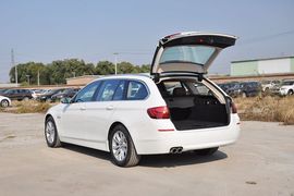 2014款宝马5系旅行车520i