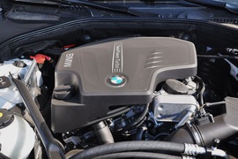 2014款宝马5系旅行车520i