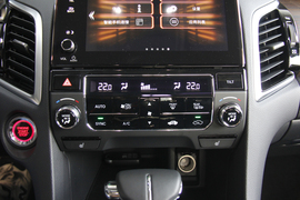 2017款冠道240TURBO