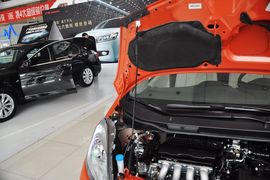 2011款本田飞度1.3L自动舒适版