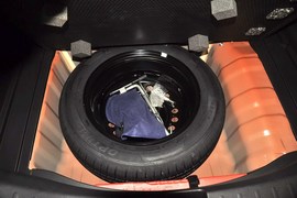 2011款本田飞度1.3L自动舒适版
