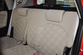 2011款本田飞度1.3L自动舒适版