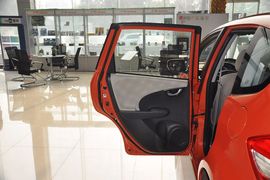 2011款本田飞度1.3L自动舒适版