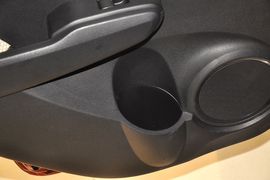 2011款本田飞度1.3L自动舒适版