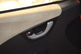 2011款本田飞度1.3L自动舒适版