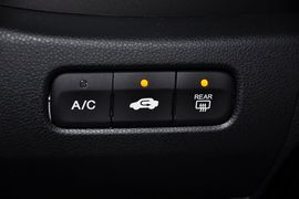 2011款本田飞度1.3L自动舒适版