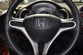 2011款本田飞度1.3L自动舒适版