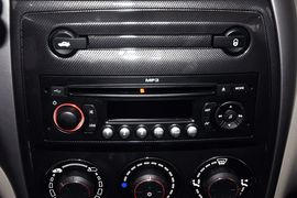 2013款爱丽舍三厢1.6L经典自动科技型