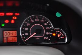 2013款爱丽舍三厢1.6L经典自动科技型