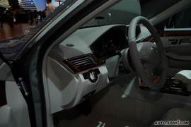 奔驰E300