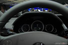 奔驰E300