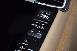 2014款保时捷Panamera