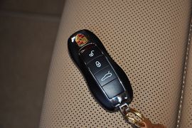 2014款保时捷Panamera
