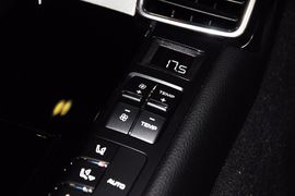 2014款保时捷Panamera