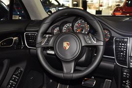 2014款保时捷Panamera