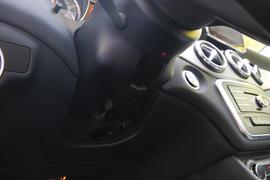 2016款奔驰GLA200