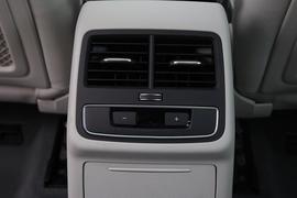 2017款奥迪A4L