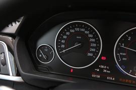 2017款宝马320Li