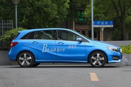 2017款奔驰B200
