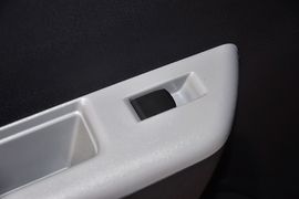 2013款铃木奥拓1.0L自动