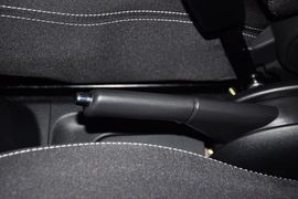 2013款铃木奥拓1.0L自动