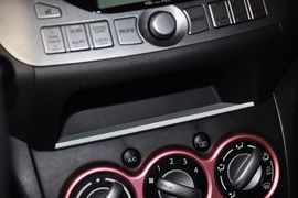 2013款铃木奥拓1.0L自动