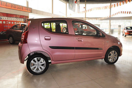 2013款铃木奥拓1.0L自动