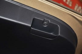 2013款铃木天语SX4酷锐1.6L