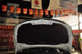 2013款铃木天语SX4酷锐1.6L
