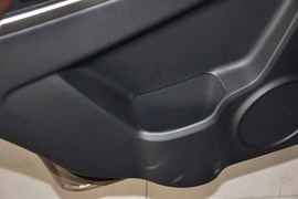 2013款铃木天语SX4酷锐1.6L