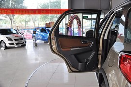 2013款铃木天语SX4酷锐1.6L