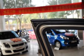 2013款铃木天语SX4酷锐1.6L