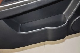 2013款铃木天语SX4酷锐1.6L