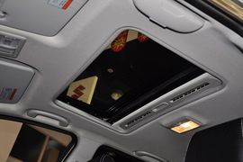 2013款铃木天语SX4酷锐1.6L