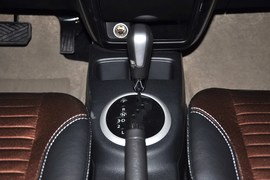 2013款铃木天语SX4酷锐1.6L